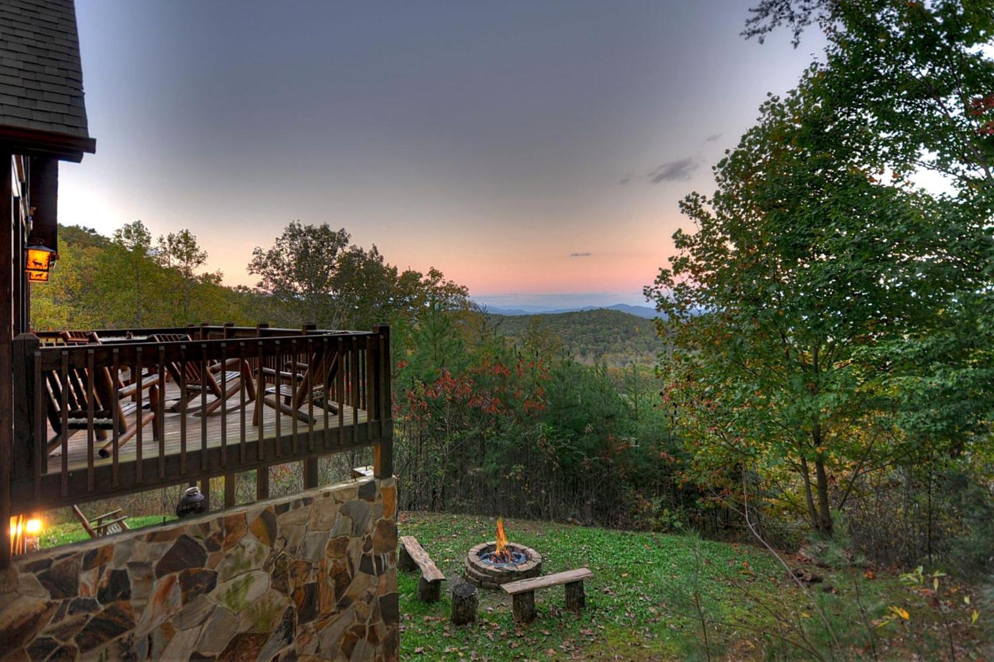 The View Sweeping Mountain Views Gas Fireplace Game Room Hot Tub Blue Ridge Exterior foto
